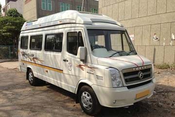 15 Seater Tempo Traveller